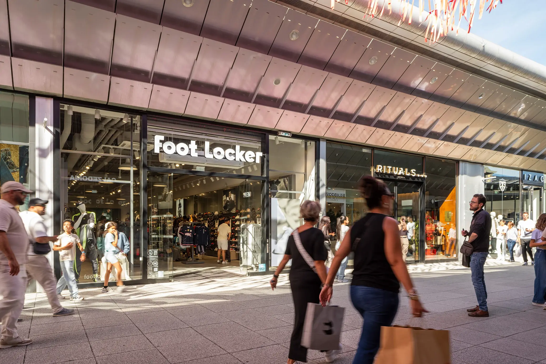 VENEZ NOUS RENDRE VISITE